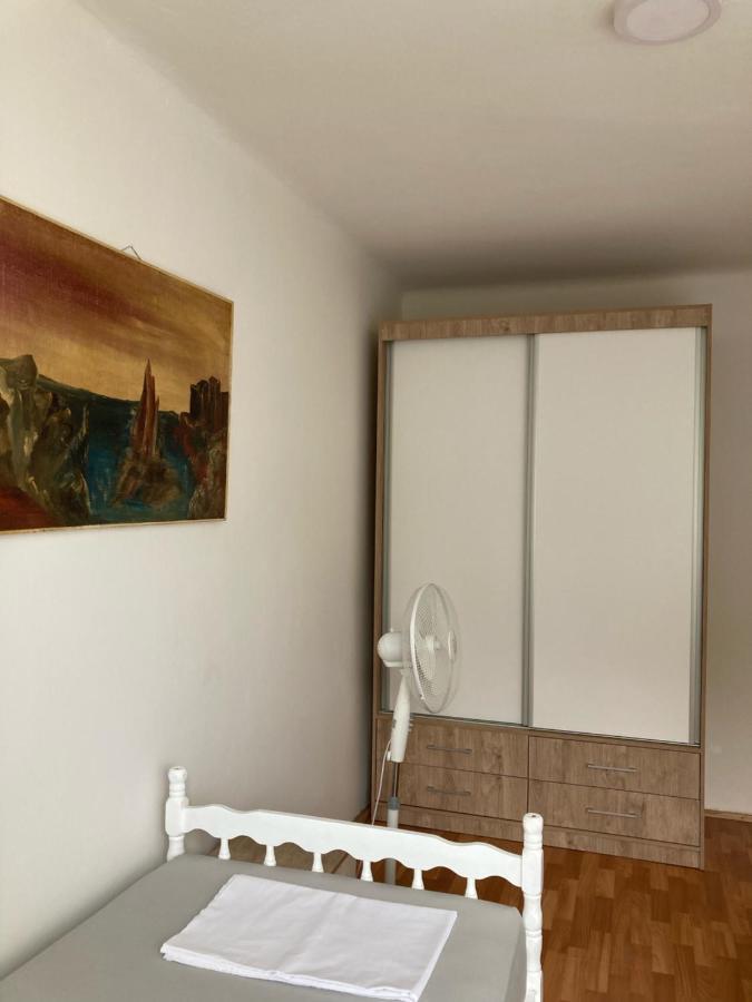 Apartman Jelena モスタル エクステリア 写真